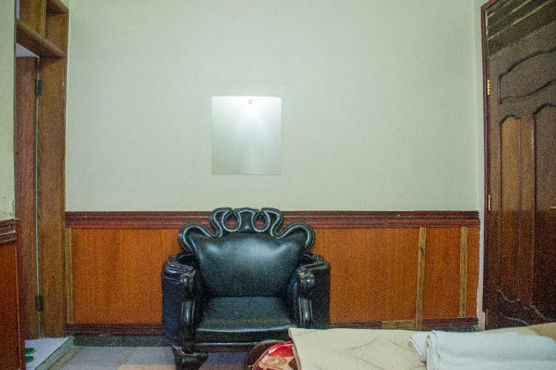 Rays Hotel ムバララ エクステリア 写真