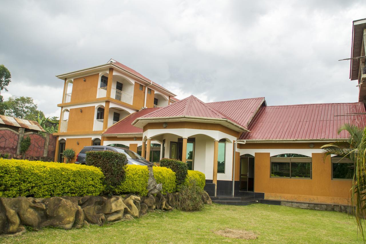 Rays Hotel ムバララ エクステリア 写真